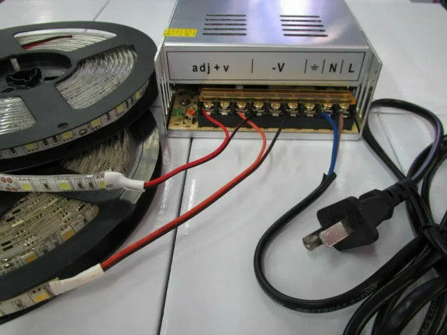 12V/24V Waterproof 150W/200W Constant Voltage LED Power Supply