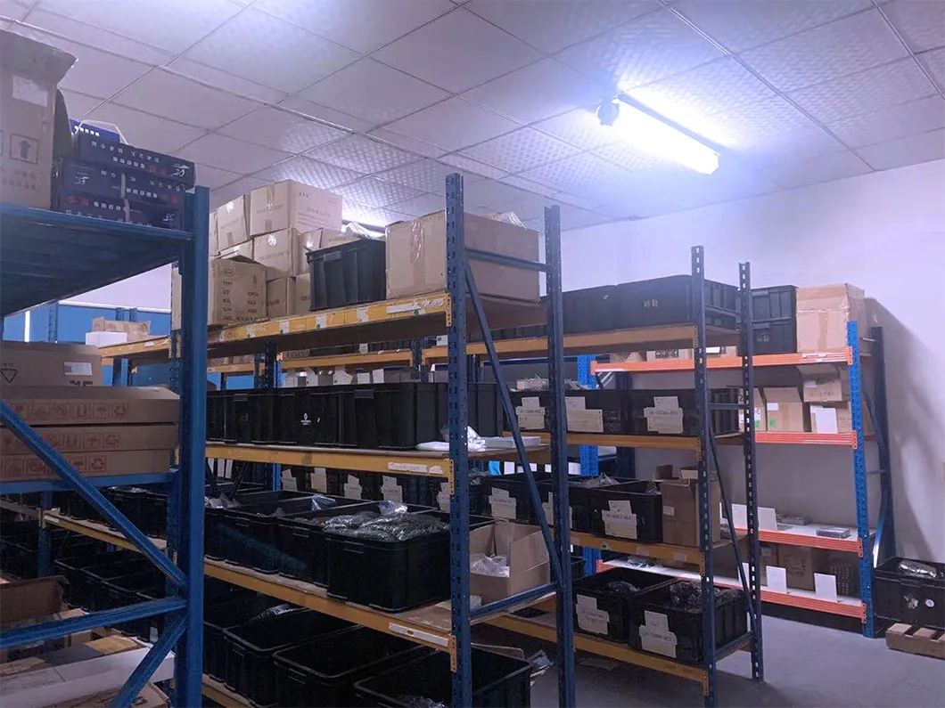 5V1.2A/5V2.1A High Quality Kr Plug Charger with Ocp /Ovp /SCP/Otp