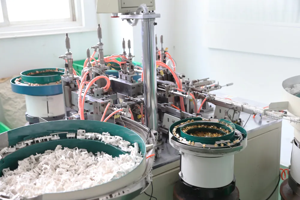 Household Multi Function UK Power Strip Plug Adapter Travel Adaptor Socket Fully Copper Travel Adapter