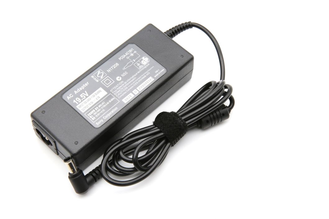 Power Supply 92W 19.5V4.7A 6.4*4.4mm Laptop Adapter Notebook Charger for Sony