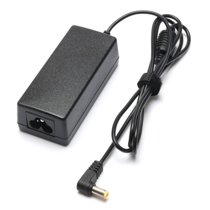 Power Supply for Asus Laptop 45W 19V DC Power Supply Power Adapter with CE/FCC Approval