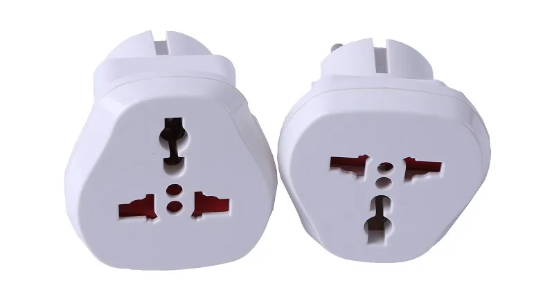 Seebest Universal Standard Travel Adapter Plug Motorized Power Socket Plug Support Wireless Charging White Conversion Plug